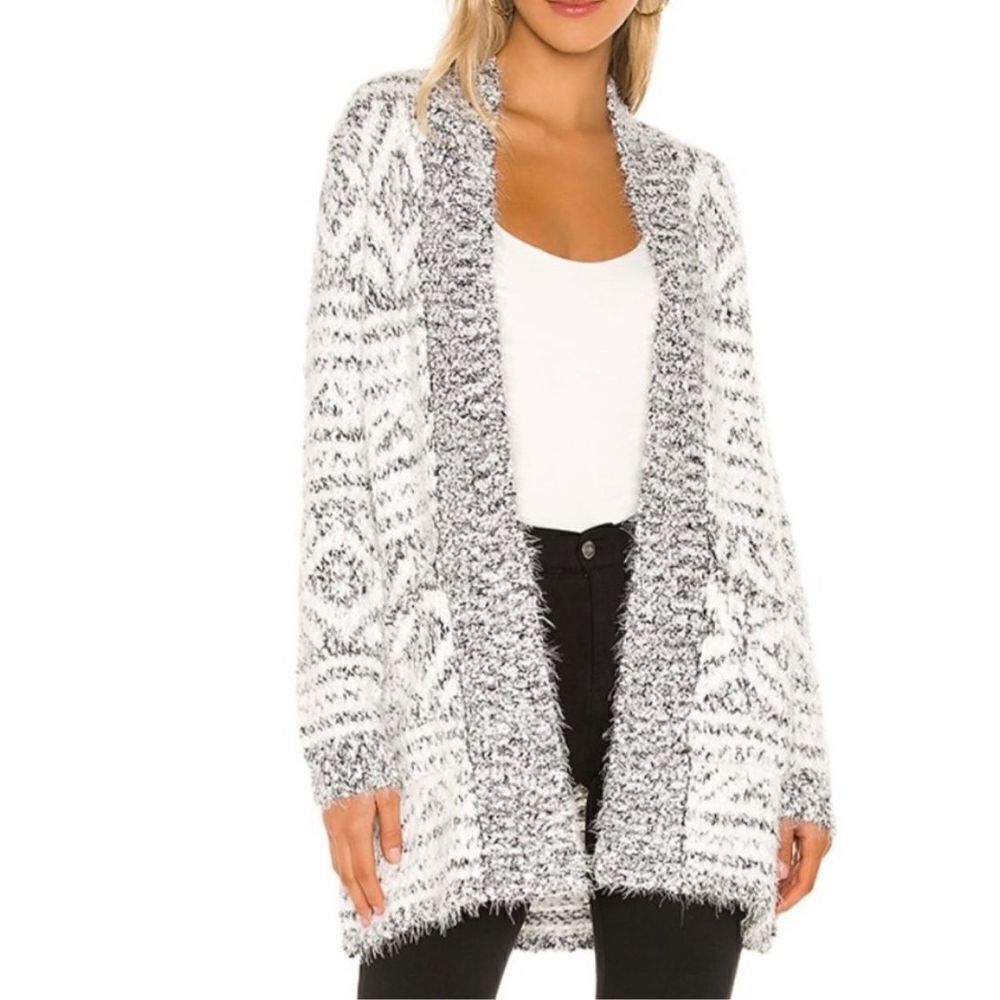 BB DAKOTA A STAR IS WARM EYELASH CARDIGAN Size Small New
